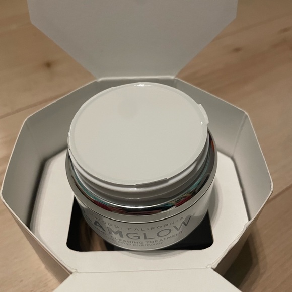 GlamGlow Super Mud Treatment - Picture 5 of 7